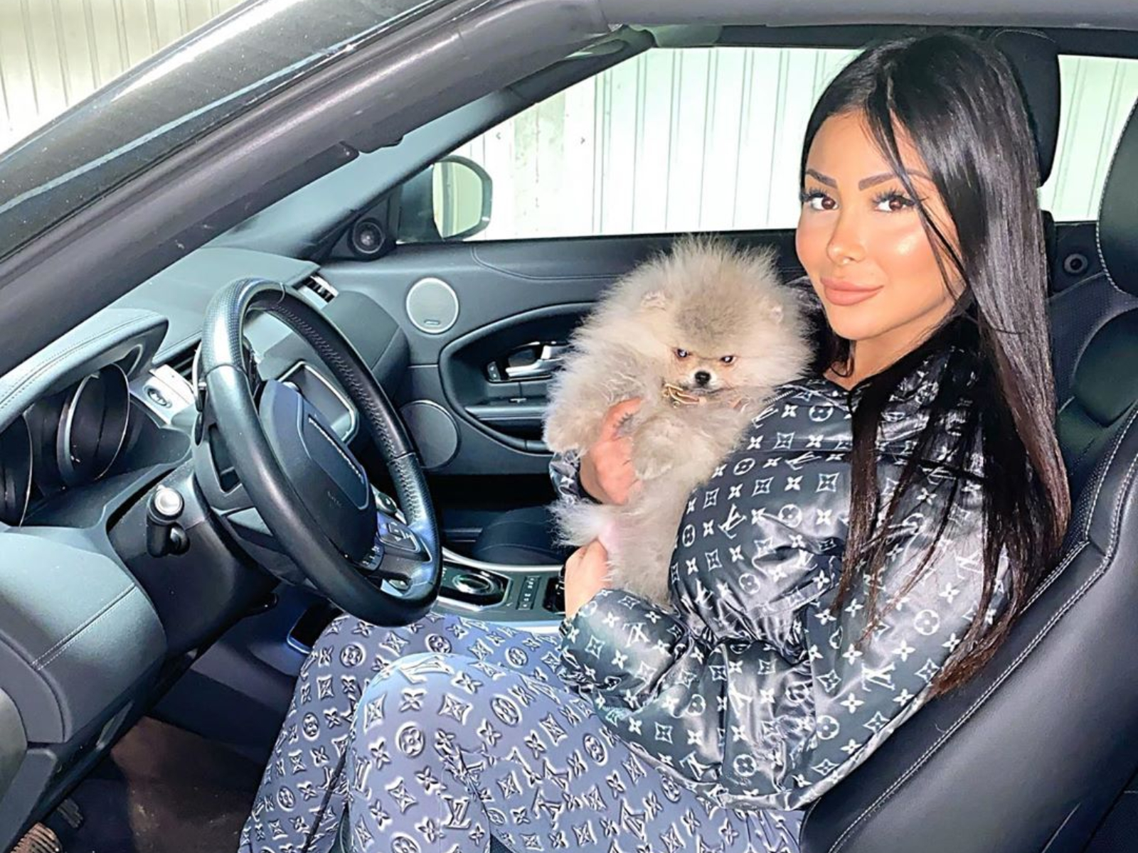 Maeva Ghennam Les Marseillais aux Caraïbes insulte son chien et