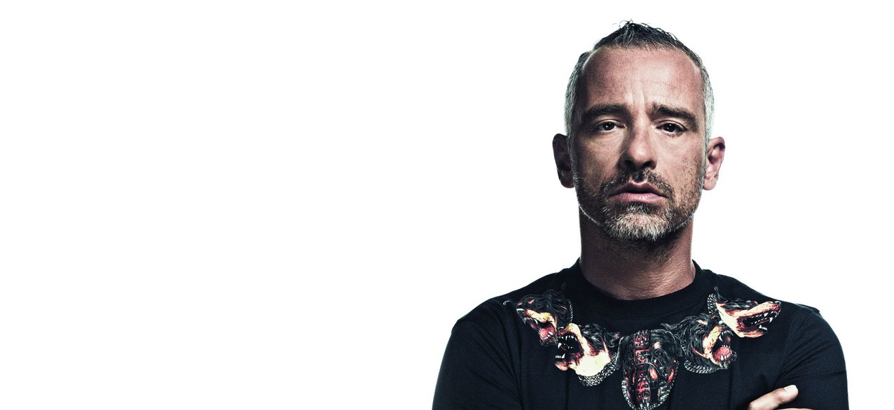 Eros Ramazzotti Va épouser Une Ptite Jeunette