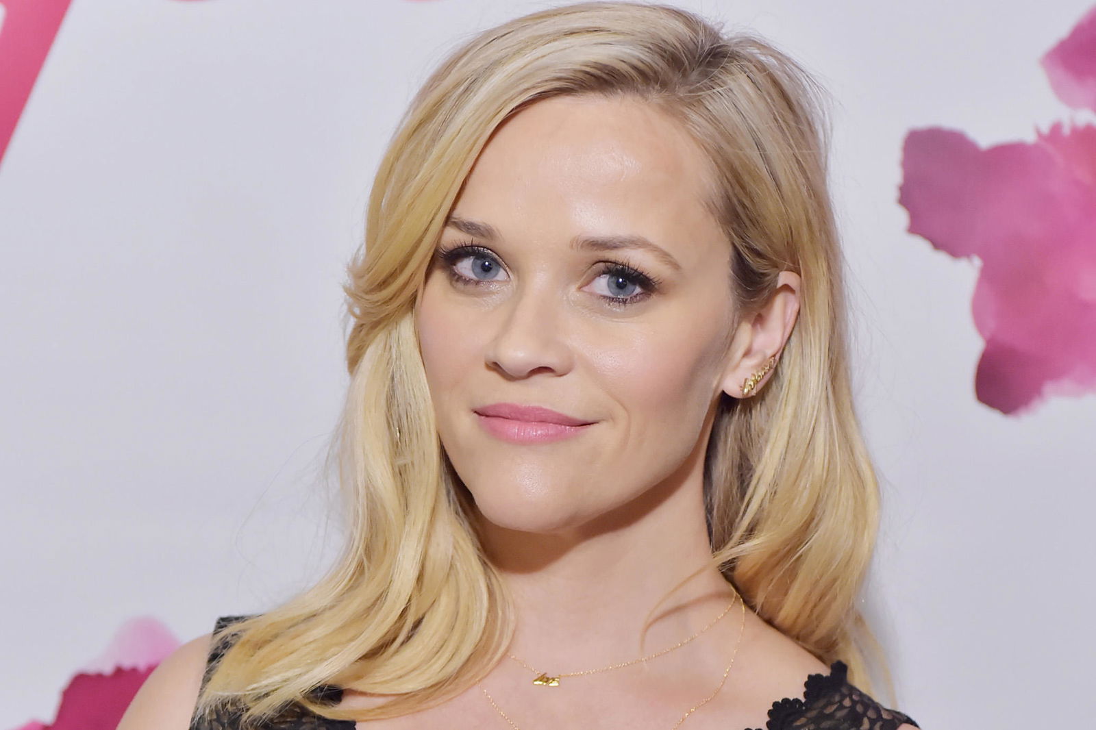 Reese Witherspoon crée une collection de vêtements spécialement pour
