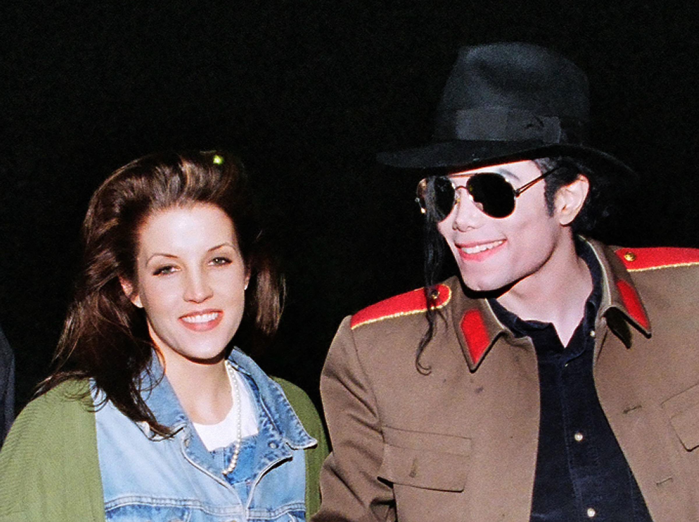 Michael Jackson marié à Lisa Marie Presley juste par intérêt ? Une ex ...