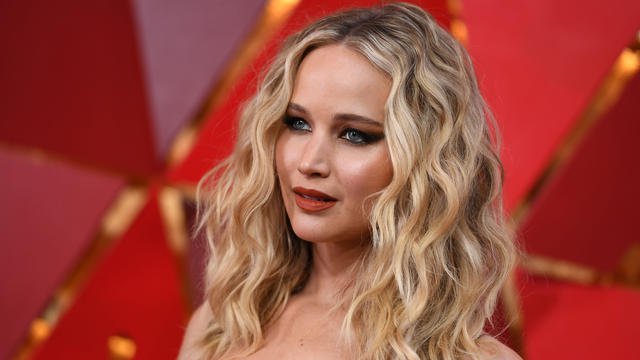 Jennifer Lawrence Bient T Mari E Ses Rares Confidences