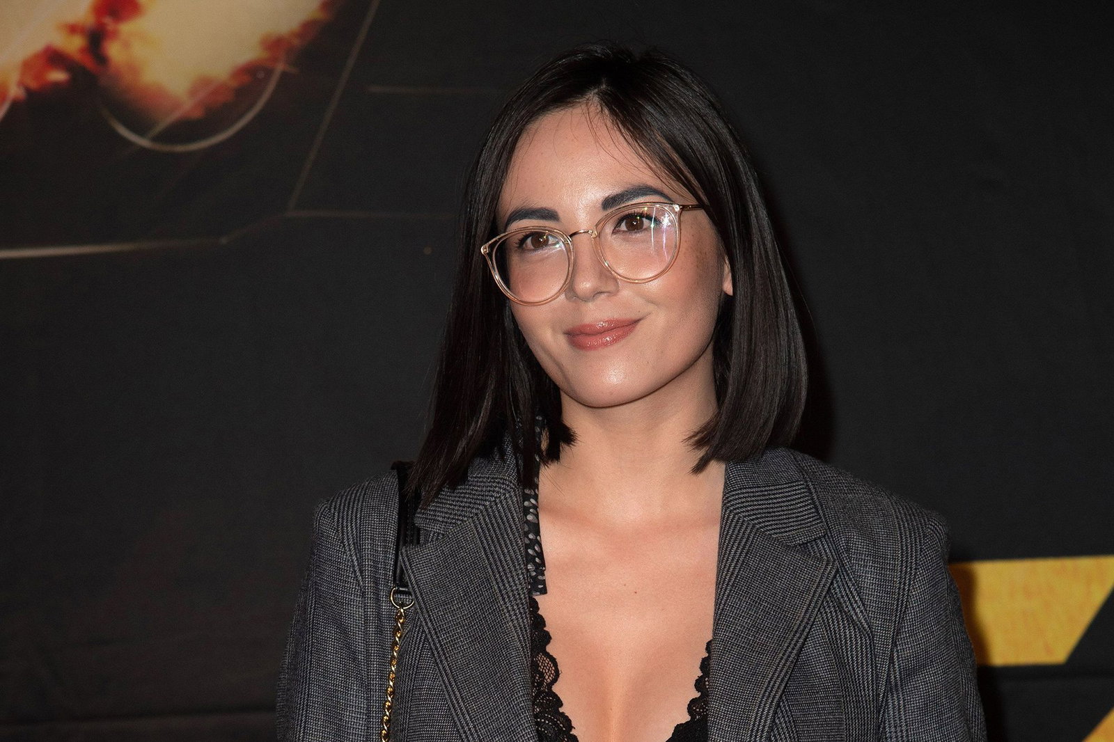 Agathe Auproux évoque son combat contre le cancer : "La pensée positive