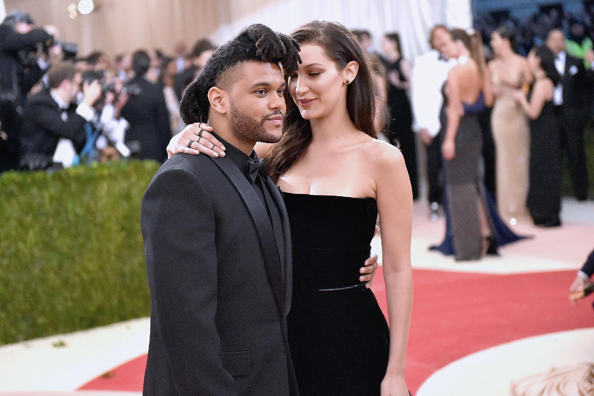 Bella Hadid Et The Weeknd Sont De Nouveau En Couple 