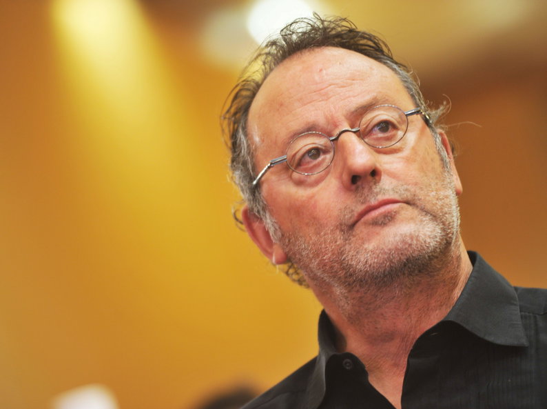 Jean Reno provoque la colère des internautes à cause d'une pétition