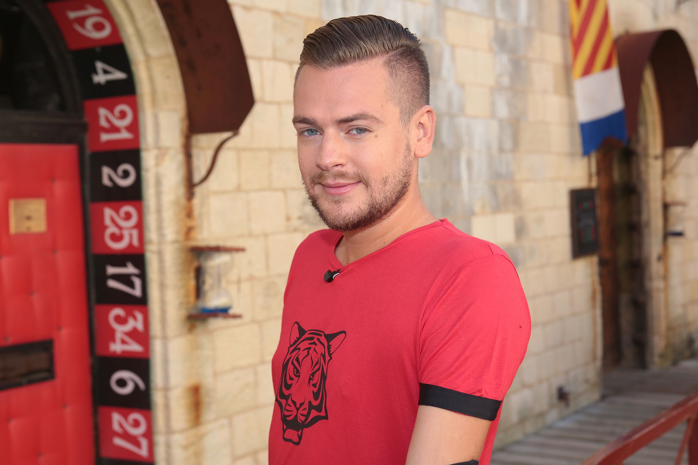 Jeremstar Fort Boyard Toutes Les Explications Sur Son D Part Du Tournage