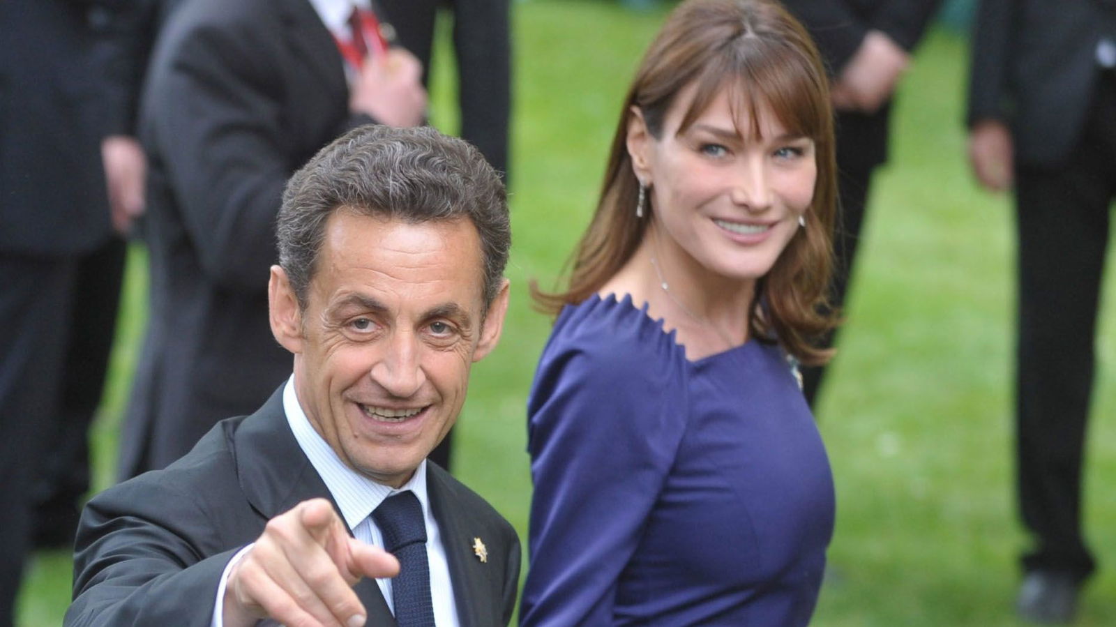 Carla Et Nicolas Villa Des Coeurs Brisés Nicolas Sarkozy "terrorisé" lors de sa rencontre avec Carla Bruni : La  vérité sur leur coup de