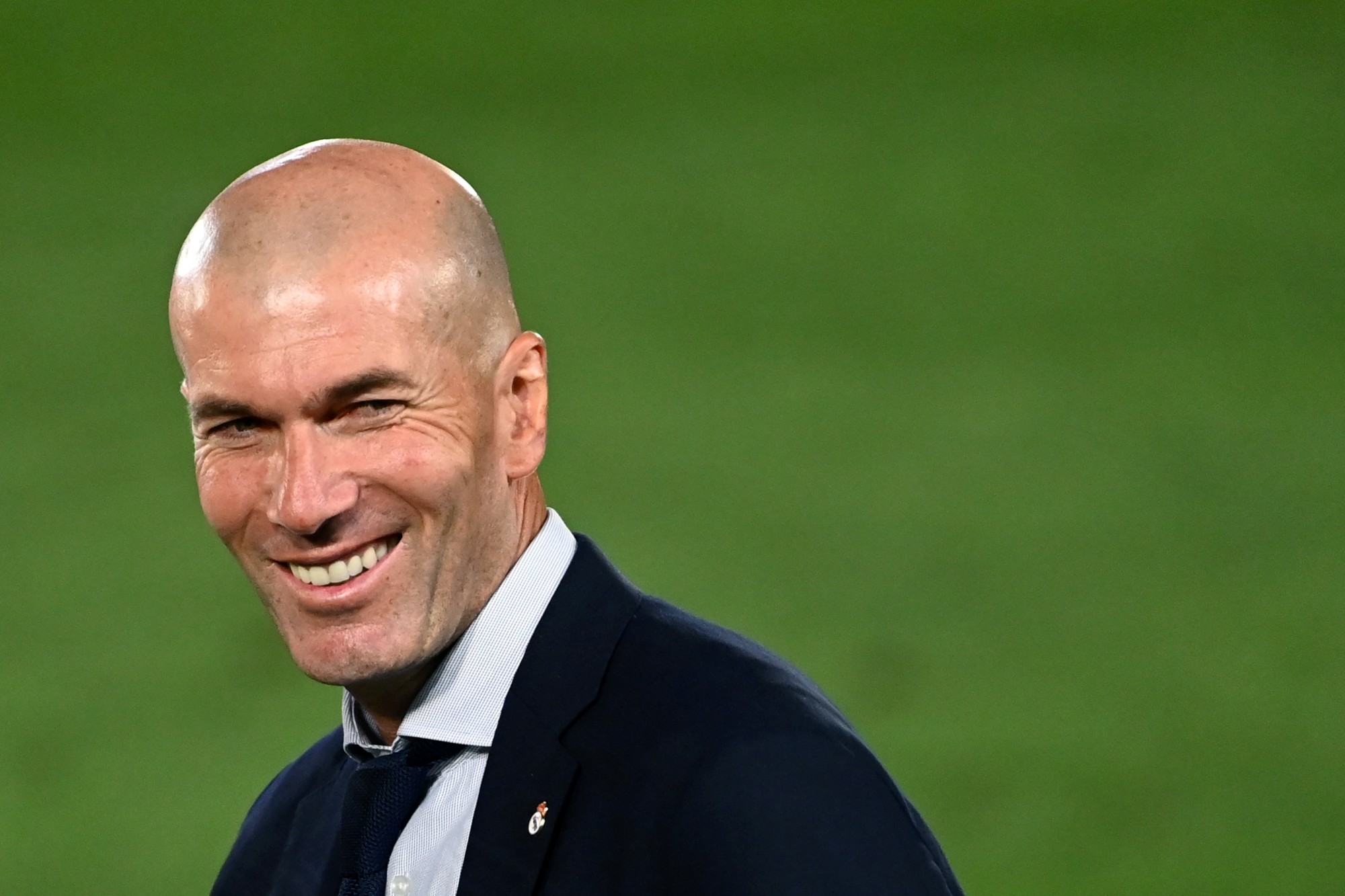 Zinédine Zidane Découvrez Lincroyable Somme Quil Touche Grâce à