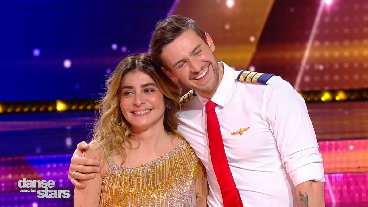 DALS : Julie Zenatti répond à ceux qui trouvent la note donnée par Kamel  Ouali trop généreuse