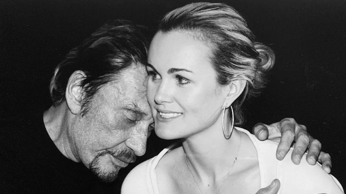 Laeticia rend un bel hommage à Johnny Hallyday pour son anniversaire