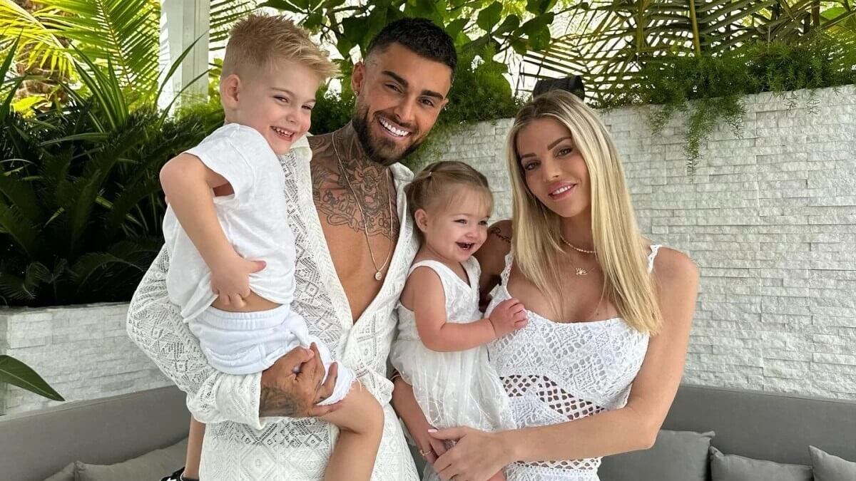 Jessica Thivenin et Thibault Garcia séparés : comment le couple s'organise  pour préserver leurs enfants